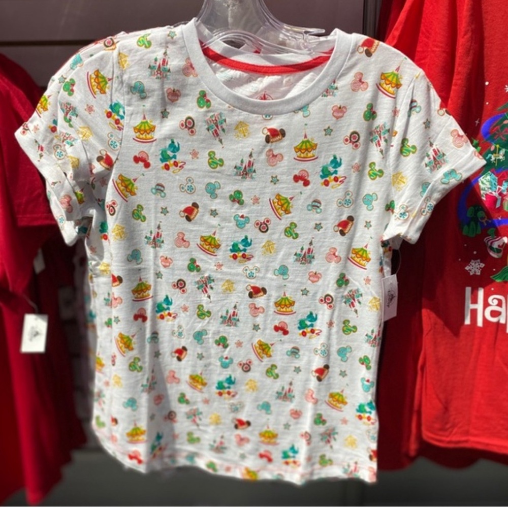 2020 Disney Parks Christmas Holiday Shirt M